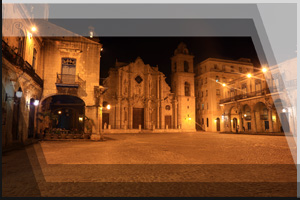 Cityfoto 54 - Kuba, Havanna, Platz vor Kathedrale bei Nacht